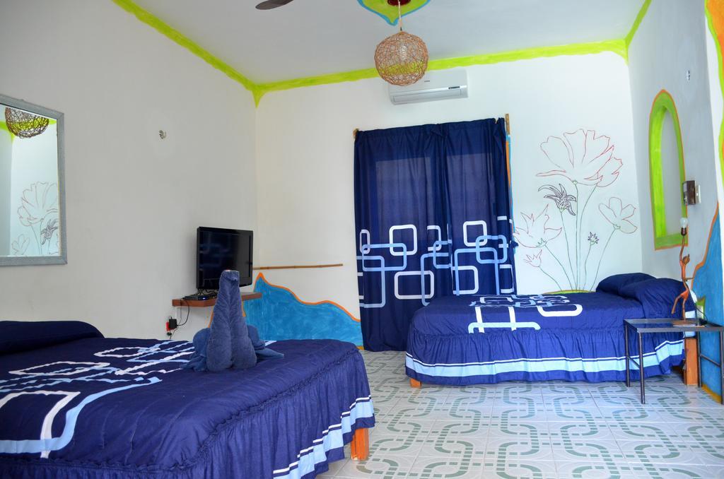 Adventure Experience Hotel Playa del Carmen Esterno foto