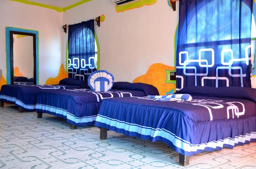Adventure Experience Hotel Playa del Carmen Esterno foto