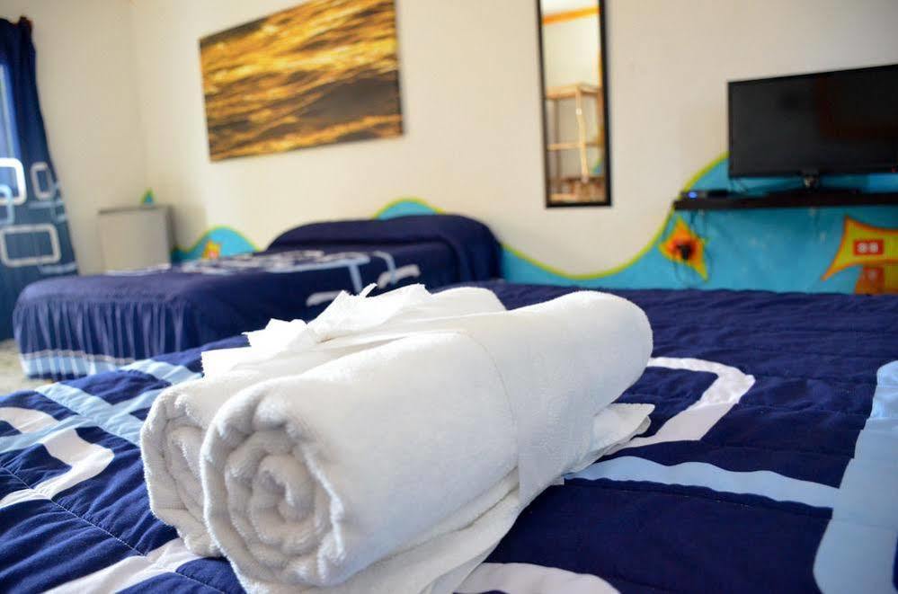 Adventure Experience Hotel Playa del Carmen Esterno foto